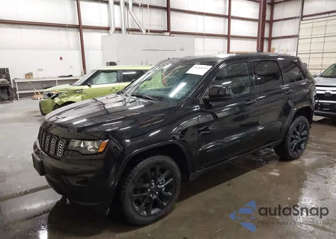 2017 Jeep Grand Cherokee Altitude 4X4 from USA, damaged, VIN 1C4RJFAG9HC866485